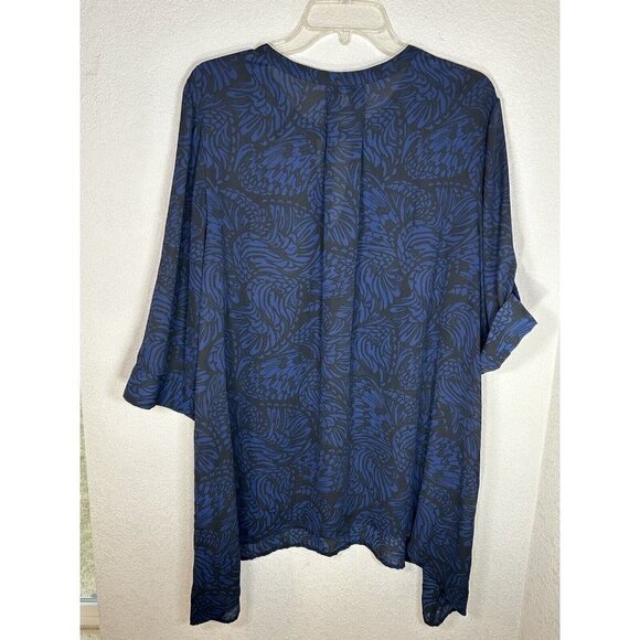 Torrid Top Womens 1X Roll Tab Sleeve Keyhole Neck Blue Black Asymmetrical Hem - Picture 2 of 10